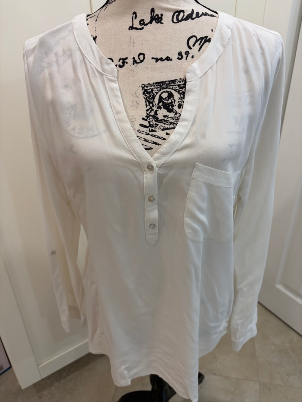 BE COOL White V-Neck Button Henley Tunic with Chest Pocket